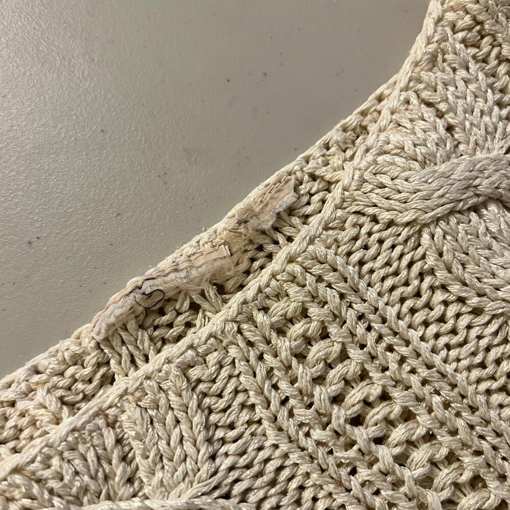 Vintage 90s Cream Cable Knit Sleeveless Chunky Pullover Sweater Size Medium - Picture 6 of 9